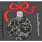 CHRISTMAS DAMASK 3